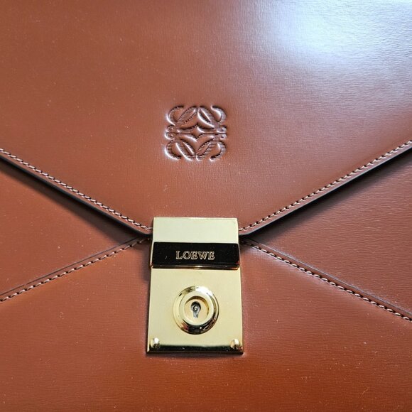 Loewe Document Case Brown - Gem LOEWE Anagram Diplomatico Leather Document Folder In Tan/Brown